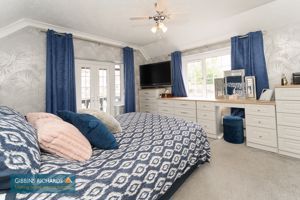Bedroom- click for photo gallery